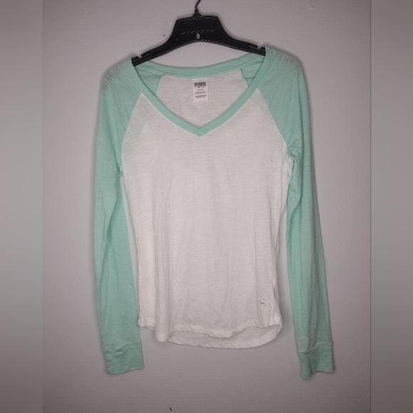 PINK Victoria's Secret Lightweight Long Sleeve Top Size Small - Picture 1 of 3